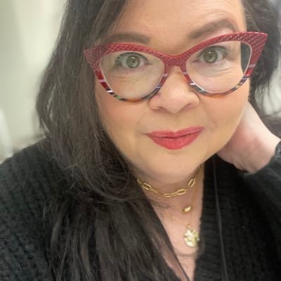 Profile Picture of Ronda (@TheRealMsSly) on Twitter