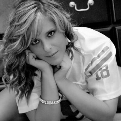 Profile Picture of Lori Key (@Lmk1230) on Twitter