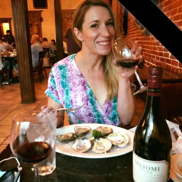 Profile Picture of Kim Rister (@knjarister) on Poshmark