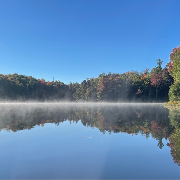 Profile Picture of Bms . (@nocawfee_nowork) on Poshmark