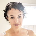 Profile Picture of Rachel Baxter (@makesomethingbeautiful) on Instagram