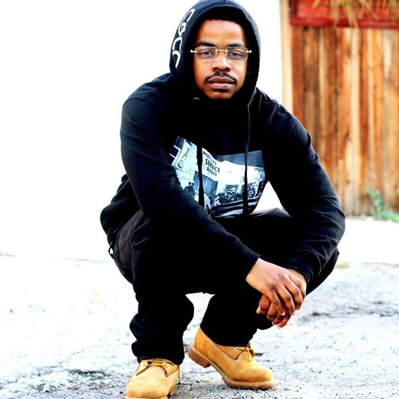 Profile Picture of Loren Harvey (@lb95gie) on Poshmark