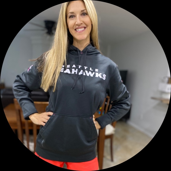 Profile Picture of Sunny Bartkowski (@sunnytherese246) on Poshmark