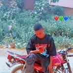 Profile Picture of Joshua Simon (@Joshua-Simon) on Facebook