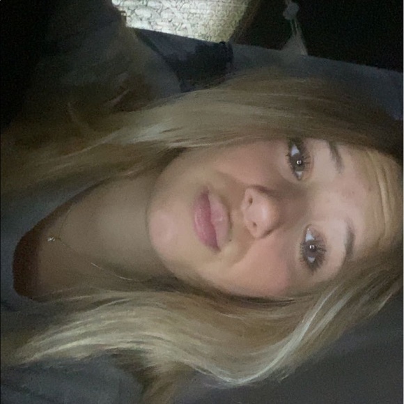 Profile Picture of Jaydn Assorson (@jaydnassorson) on Poshmark