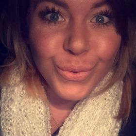 Profile Picture of Arianna Davis (@ariannaxodavis) on Pinterest