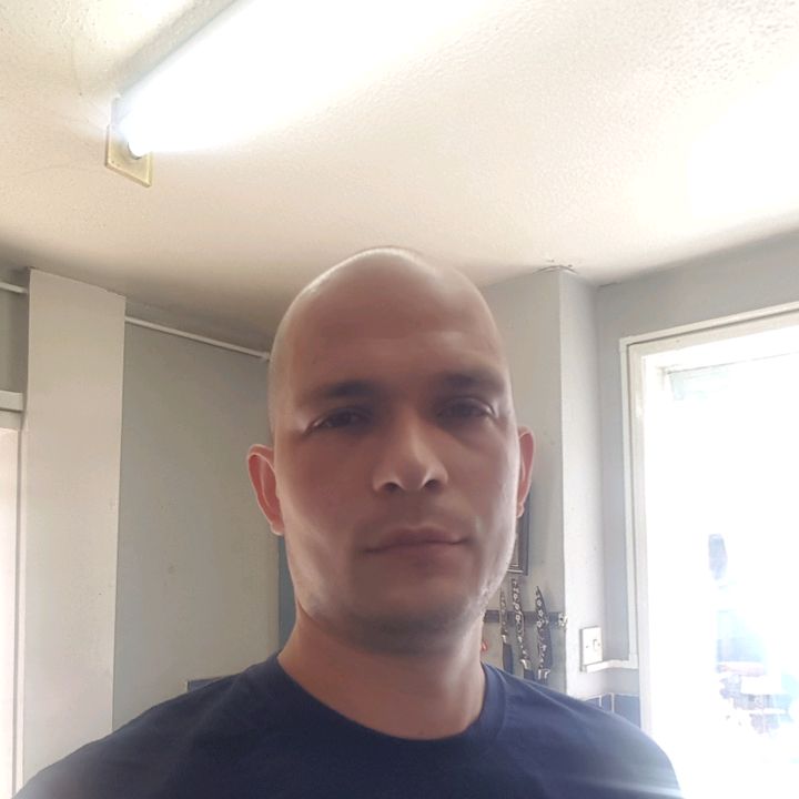 Profile Picture of Christopher Gibbo399 (@christopher_gibbons) on Tiktok