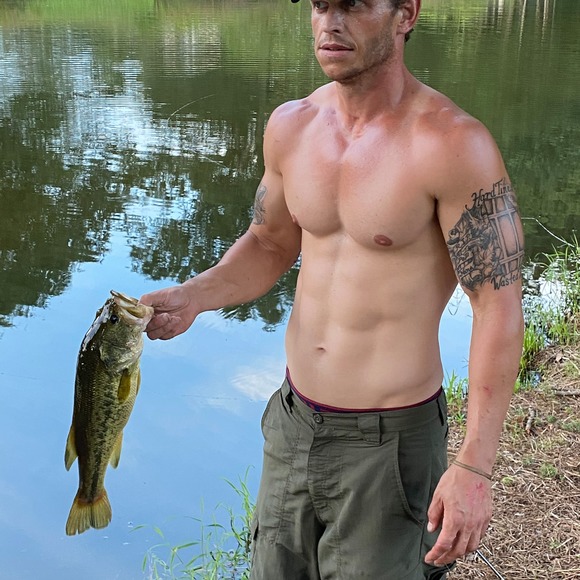 Profile Picture of Brad Stanfield (@bradstanfield) on Poshmark