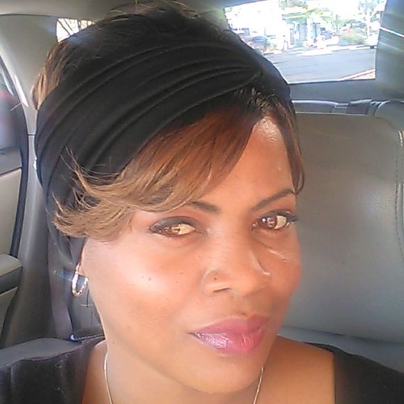 Profile Picture of Chasity Brooks (@chas360) on Poshmark