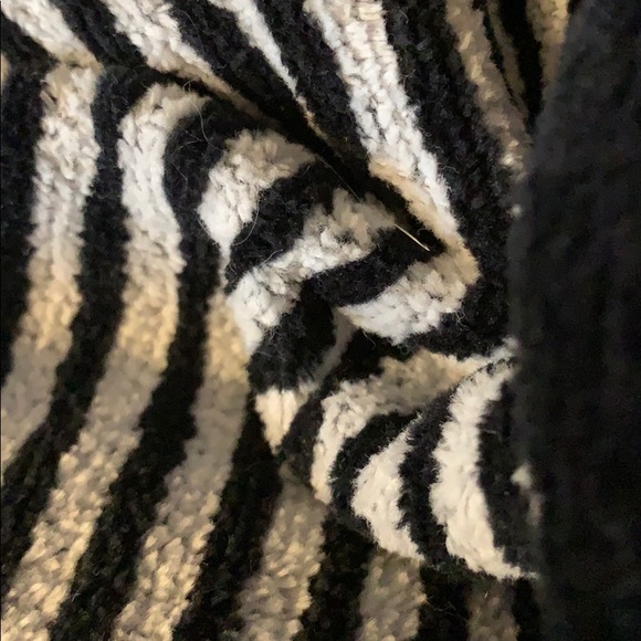 Profile Picture of Liam Baldwin (@liam_baldwin) on Poshmark