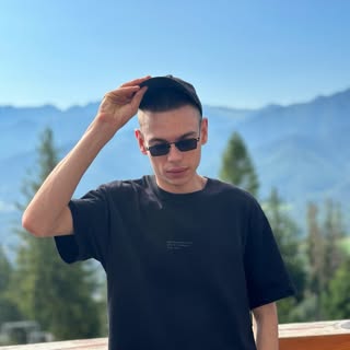 Profile Picture of миша (@etomichael) on Instagram