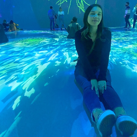 Amanda Kravchuk - Poshmark Profile Picture of Amanda Kravchuk (@akravchuk1724) on Poshmark