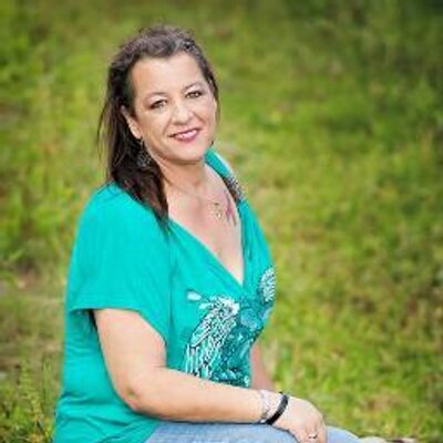 Profile Picture of Tina  Ripkowski (@tinalou831) on Twitter