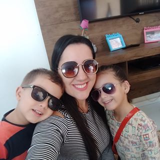 Profile Picture of Joyce Fernanda Romani (@joyce.fernanda.39904) on Facebook