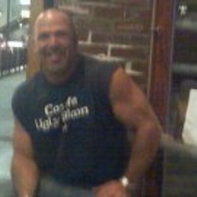 Profile Picture of Craig Barnum (@livingthedreeem) on Twitter