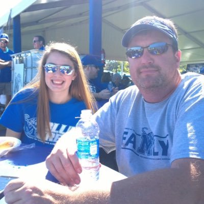 Profile Picture of Geoff Jones (@geoff_dillarddo) on Twitter