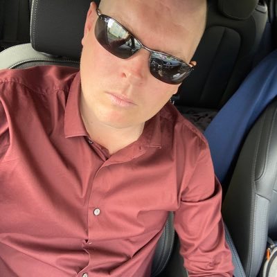 Profile Picture of Jonathan (@JonMarlow85) on Twitter