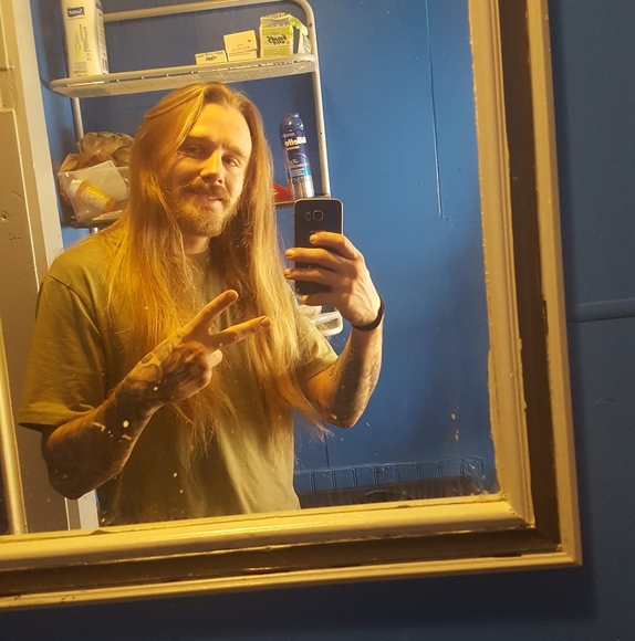 Profile Picture of Joshua Beck (@joshua_beck) on Poshmark