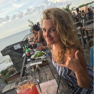 Profile Picture of Torrey Pasternak (@TorRose) on Twitter