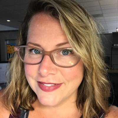 Profile Photo of Elizabeth Long (@esampler) on Twitter