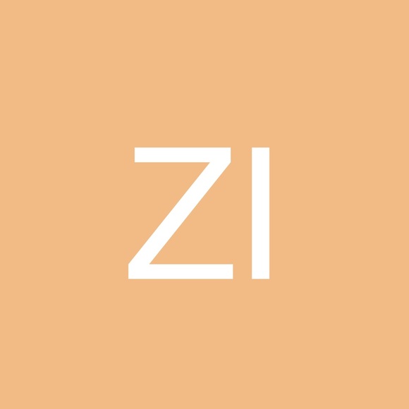 Profile Picture of Zeenia Irani (@zeei) on Poshmark