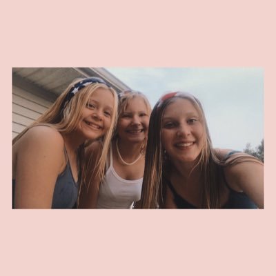 Profile Picture of Julia Hilton (@juliahilton14) on Twitter