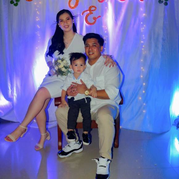 Carley john Longalong - Poshmark Profile Picture of Carley john Longalong (@clongalong) on Poshmark