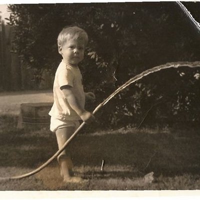 Profile Picture of Michael Emig (@jacksshackpr) on Twitter