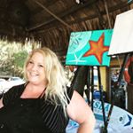 Profile Picture of Alyson Harris (@wineandcanvassavannah) on Instagram