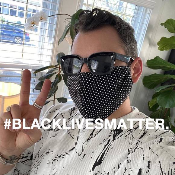 Profile Picture of Drew Gillum (@drawingdrew) on Poshmark
