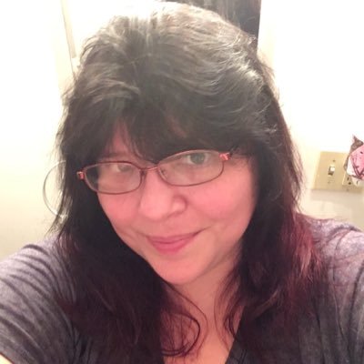 Profile Picture of Brandi Neal (@CountryGirl74_) on Twitter
