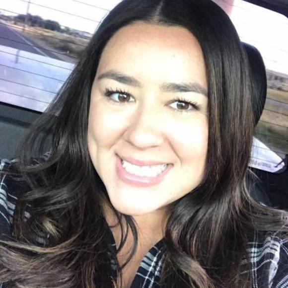 Profile Picture of Michaela Melander (@mrmxoxo) on Poshmark