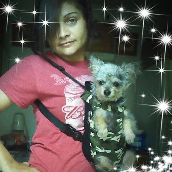 Amanda Buras - Poshmark Profile Picture of Amanda Buras (@kizzycanine) on Poshmark