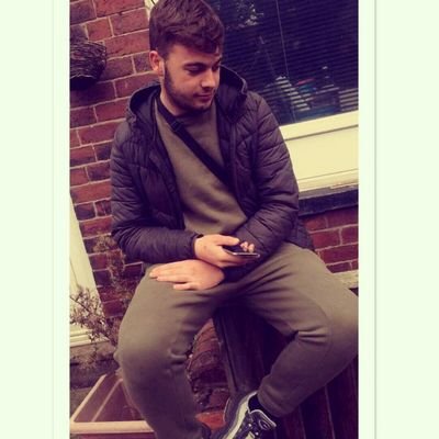 Profile Picture of Josh Clowes (@JoshClowes123) on Twitter