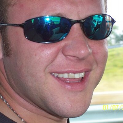 Profile Picture of Stuart Gardner (@diggersballs) on Twitter