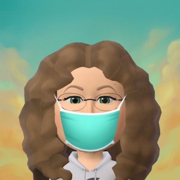 Profile Picture of Brenda Roberts (@broberts5457) on Poshmark