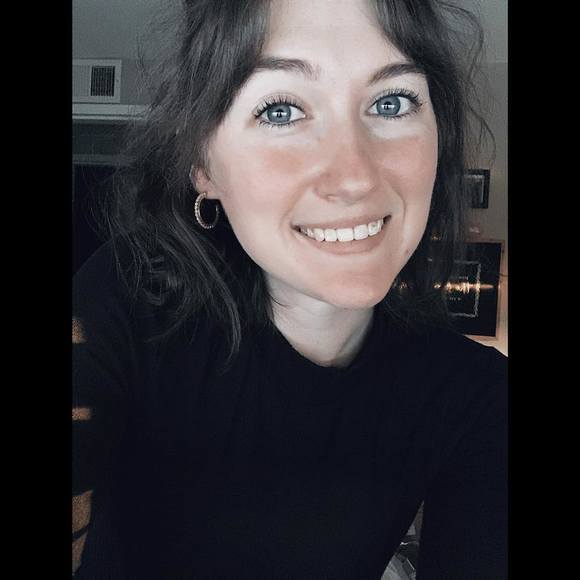 Profile Picture of Maggie Guenther (@maggie_g97) on Poshmark
