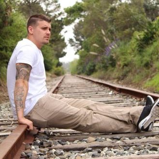 Profile Picture of Joshua Modlin (@joshua_mod) on Twitter