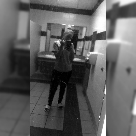 Profile Picture of Payton Diestler (@payton88_) on Poshmark