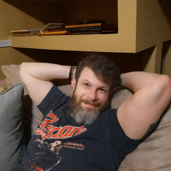 Profile Picture of Rusty Bilberry (@rbilberry) on Poshmark