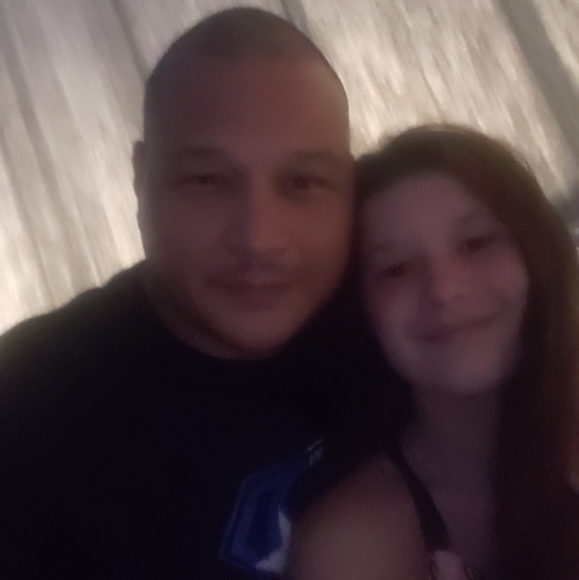 Profile Picture of Jesse Castaneda (@jesse_castaneda) on Poshmark