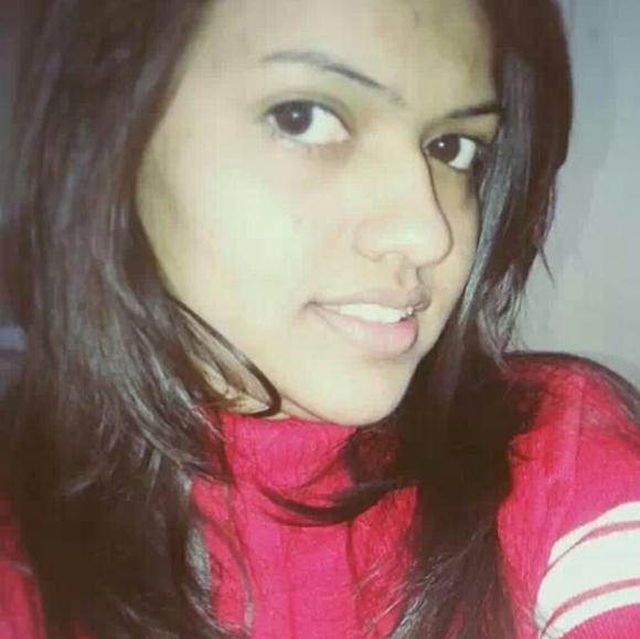 Profile Picture of Deepika Patel (@deepika5_) on Poshmark