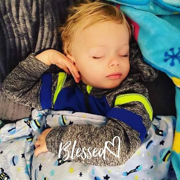 Profile Picture of Michele Hanks (@mknjr724) on Poshmark