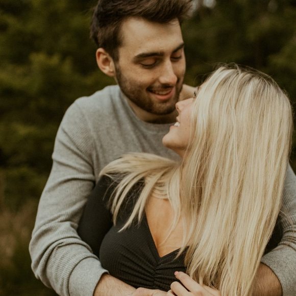 Profile Picture of Ashley Bierer (@ashley_bierer) on Poshmark