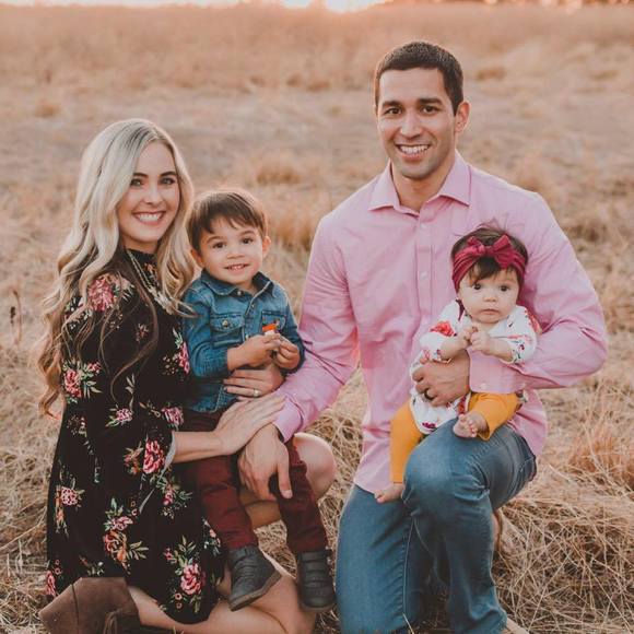 Profile Picture of Jameson Aguero (@jamesonaguero) on Poshmark