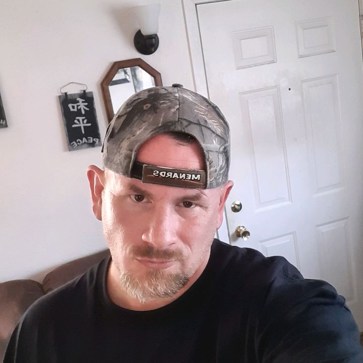 Profile Picture of stevenmooberry (@stevenmooberry) on Tiktok