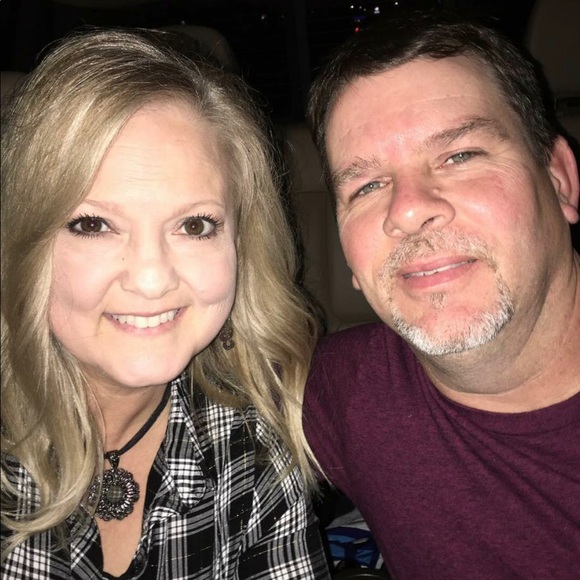 Profile Picture of Patty Keller (@pattylkeller) on Poshmark