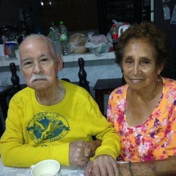 Profile Picture of Felix Avelarbe (@felixavelarbe) on Poshmark