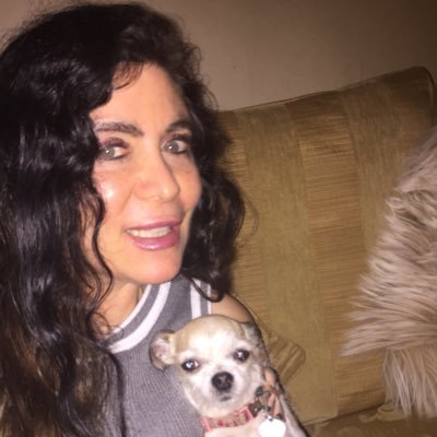 Profile Picture of Helen Sinclair-Ross (@HSinclairRoss) on Twitter