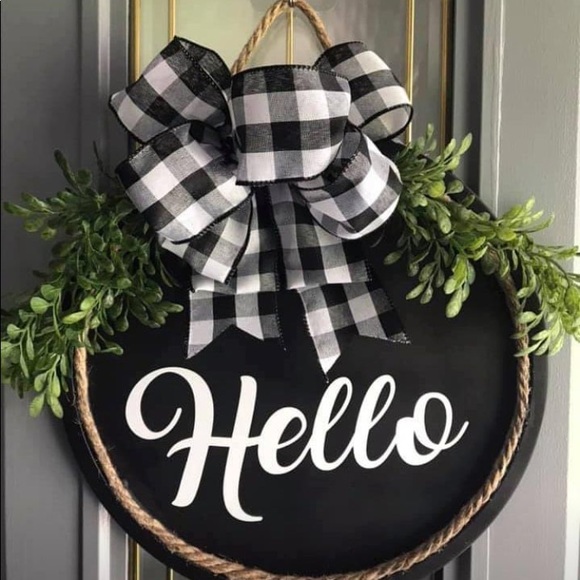 Profile Picture of Delyth Will (@delwill25) on Poshmark